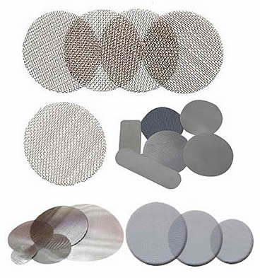 幾種不同形狀的不銹鋼擠出機篩網。